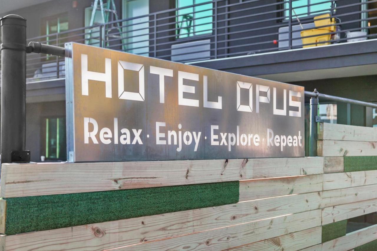 Hotel Opus Bronx Near Bay Plaza Mall New York Ngoại thất bức ảnh